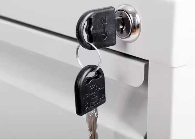 Картотечный шкаф металлический  Tortmali metall kartoteka shkafi