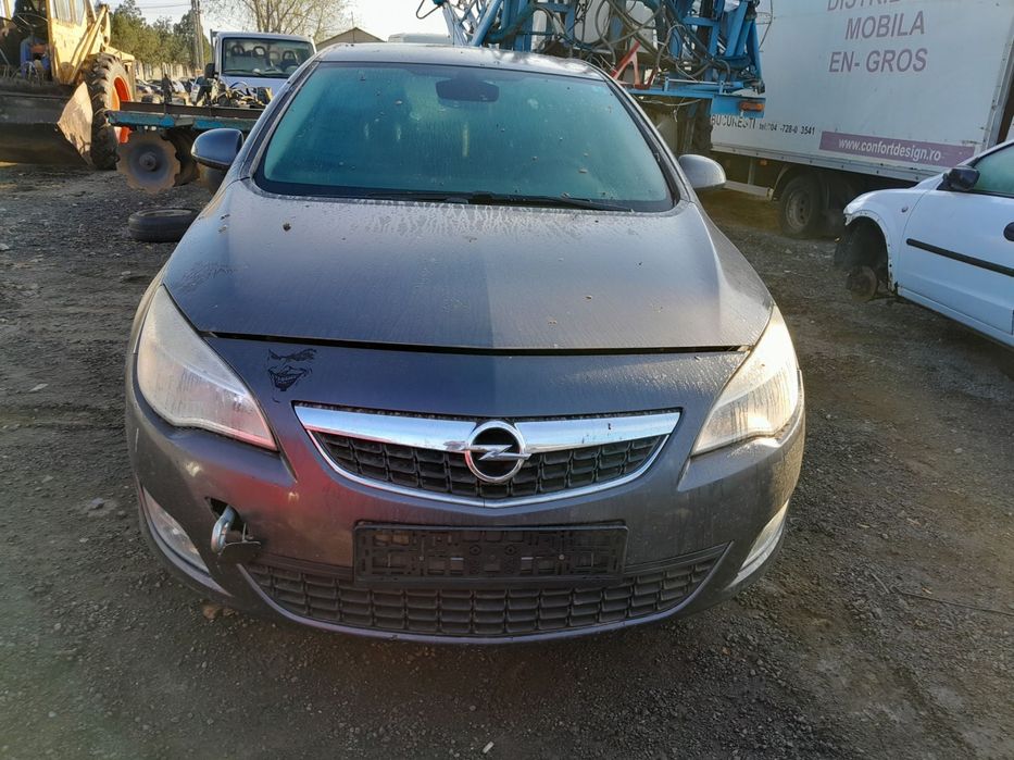 Dezmembrari Opel ASTRA J (2009-2015) 1.7 CDTI Motorina