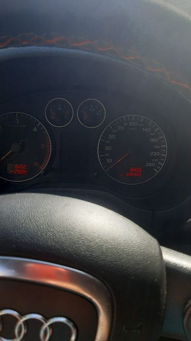 Audi a 3 1.9tdi 2200 EUR