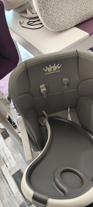 Детско столче Moni Chocolate сиво