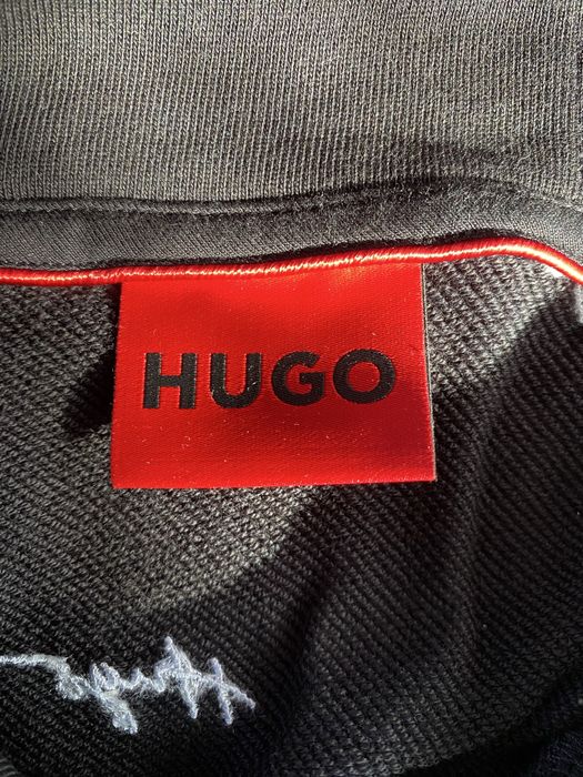 Чисто нов Hugo Boss екип – Размер M