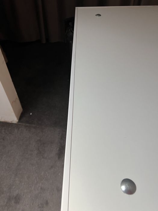 Masa 90 cm X 90 cm cu picioare metalice