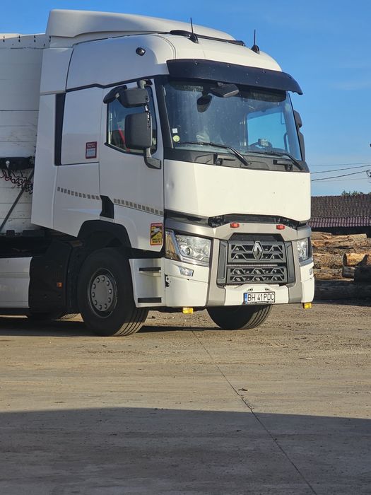 Vând Renault T480 2020