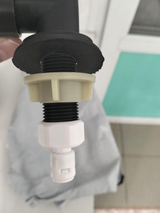 Продам смеситель для фильтра