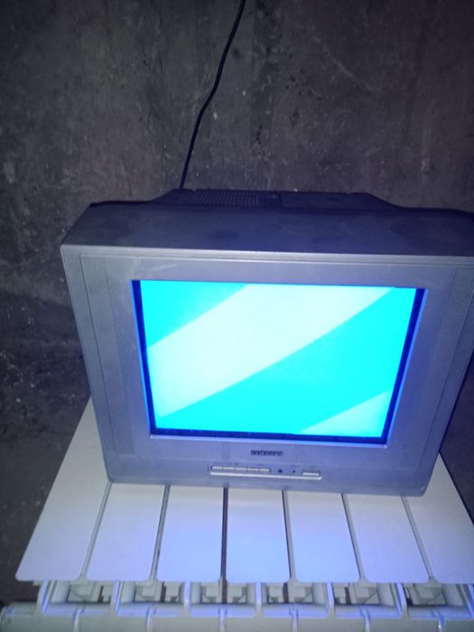 Продам телевизор Samsung