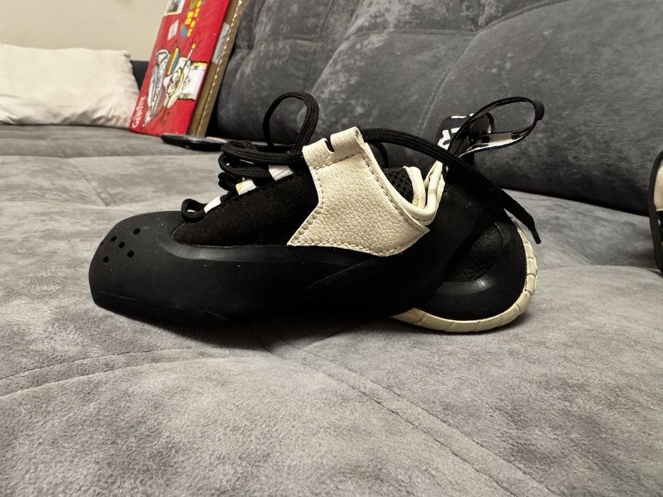 Скальные туфли 36 размер