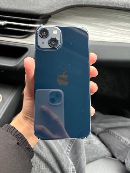 продам iphone 13