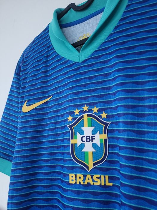 Футболка сборной Бразилии