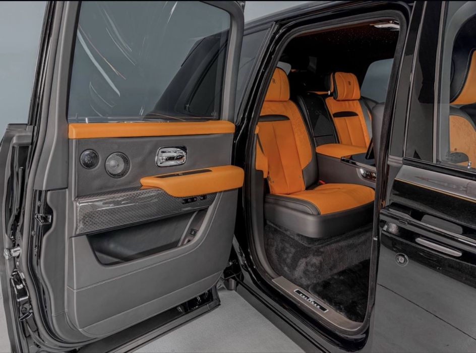 Rolls-Royce Cullinan Black Badge 2026