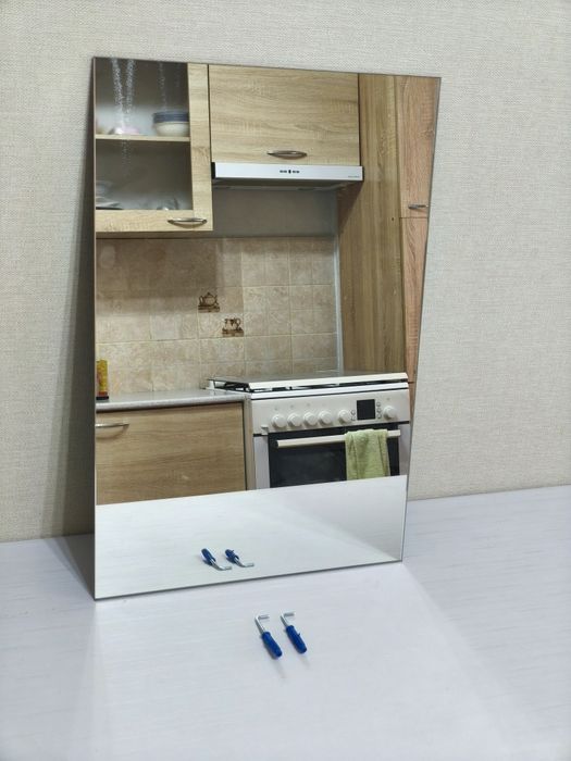 Зеркало настенное 40х60 см с креплением