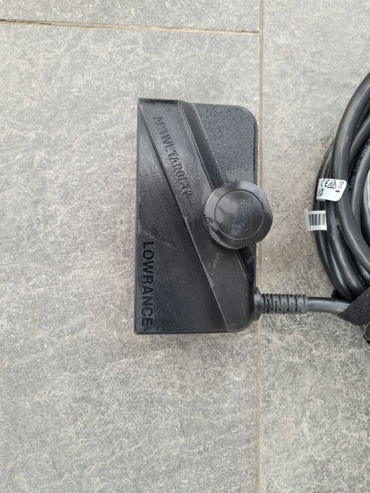 LOWRANCE Active Target 2 Blackbox cu sonda Live