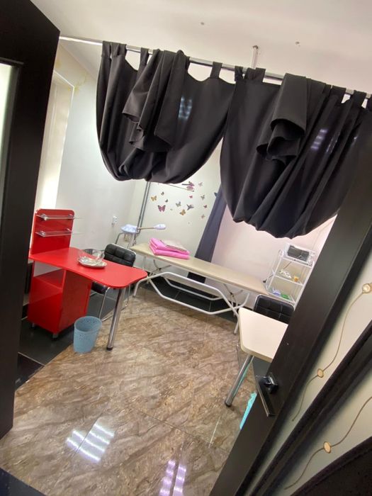 Сдам в аренду салон красоты