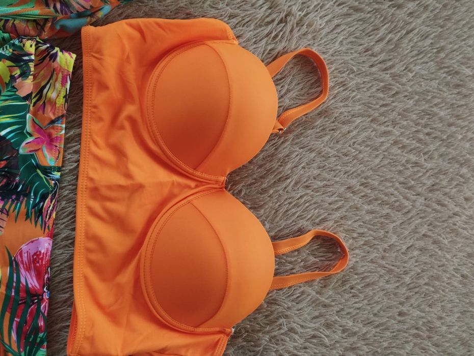 Продам новый купальник