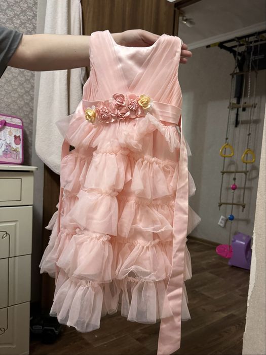 Продам платье , размер 110