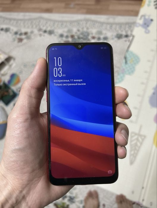 Продам oppo a5s в отличном состояний