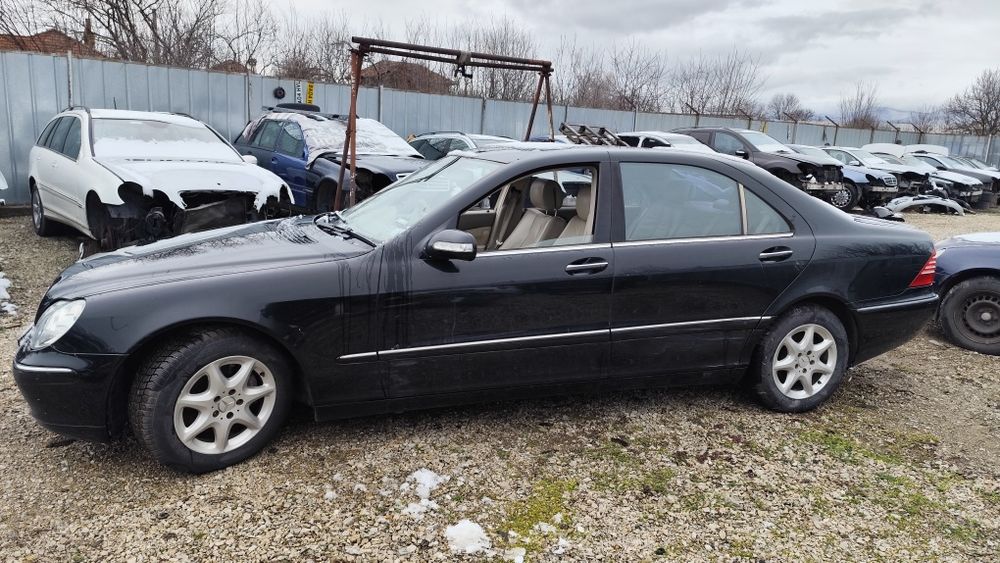 На части Mersedes S класа W220  320CDI  2004г
