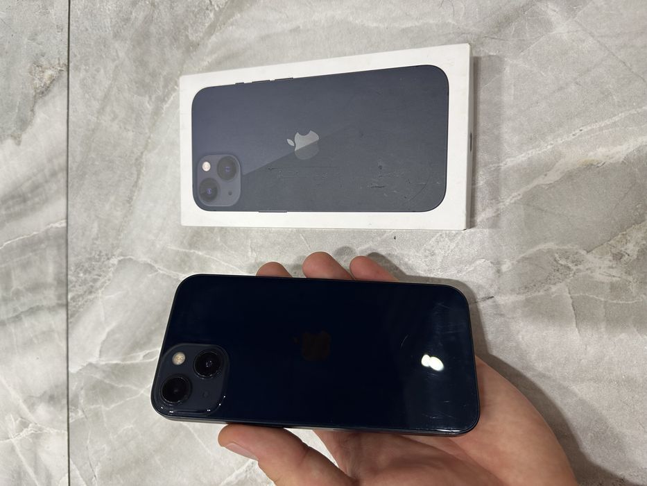 Iphone 13 black 256gb LL/A ideal sotiladi!