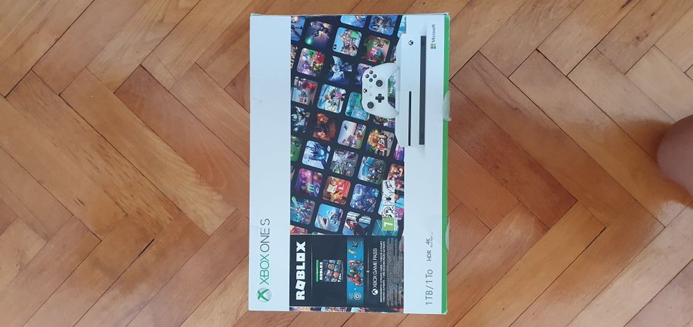 Consola Xbox One S 1TD HDR 4K BLU-RAY
