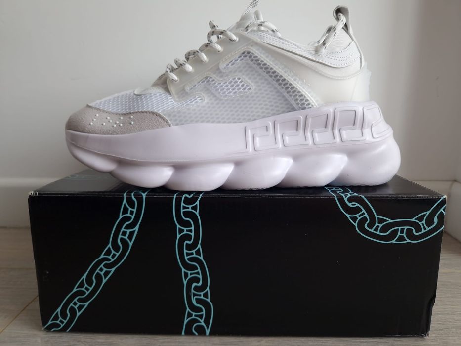 Ver.sace  Chain Reaction - Albi - Marimea 43 - Cadoul Ideal - Urgent