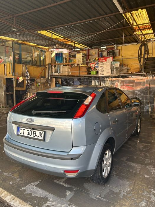 FORD Focus 2004 — imagine 2