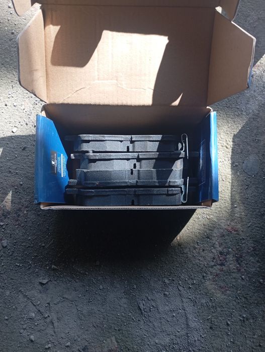 Амортизаторы Карину