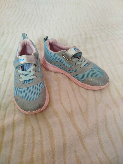 Детски светлосини маратонки