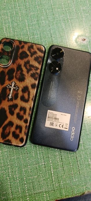 Продам смартфон орро reno 8Т( флагман)