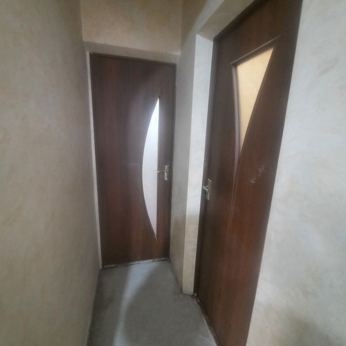 Продам двери  б/у.