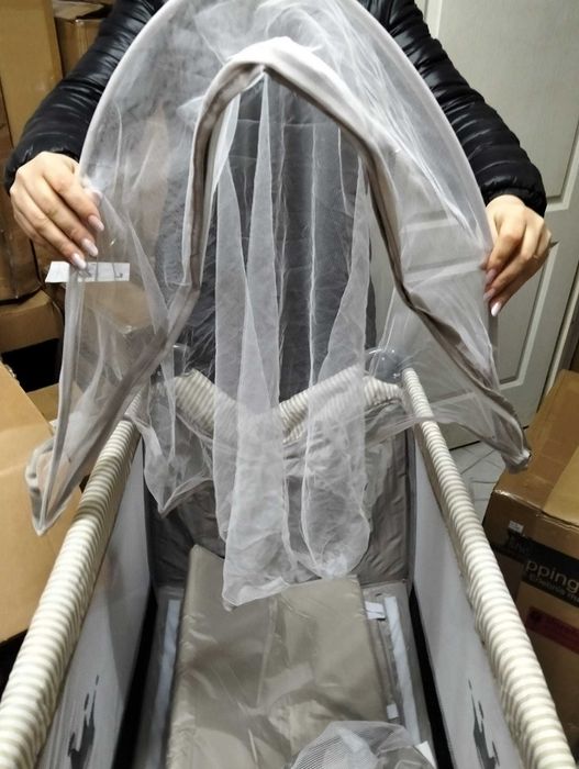 Pătuț Copii Muzică, Jucării, Masă de Schimb și Geantă Călătorie