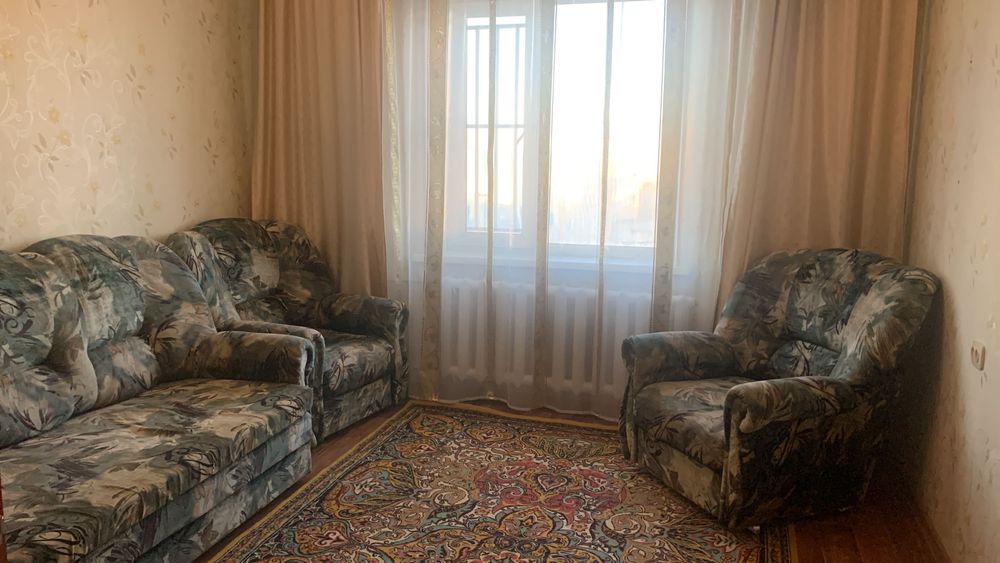 Диван раскладной и кресло