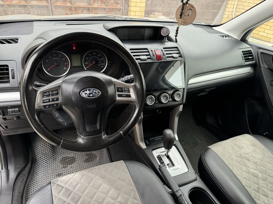 Продам Subaru Forester