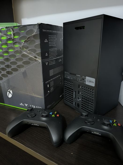 Xbox Series X 2 manete