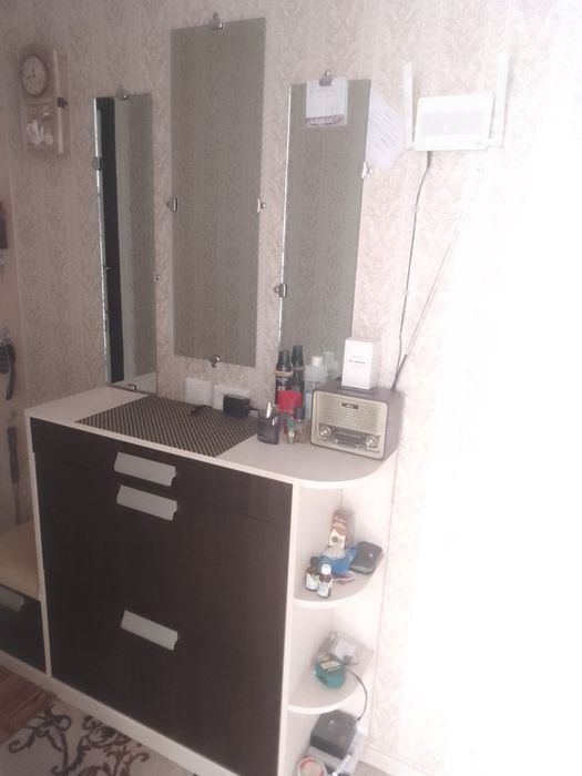 Продам 2-комнатную /Нарык-базар/