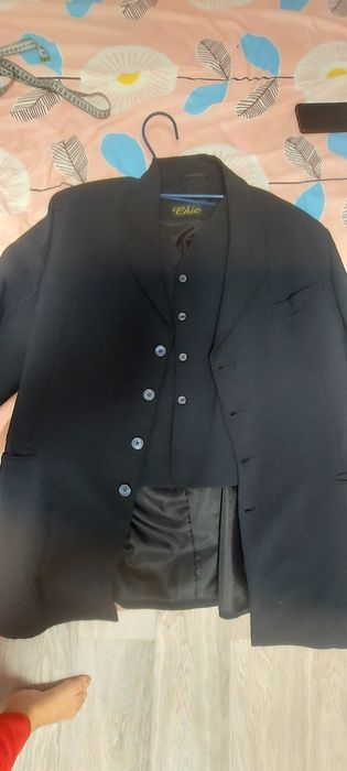 Sacou elegant bărbați +vestă stare impecabila