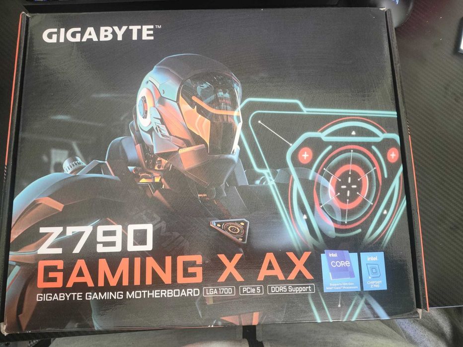 Placa de baza Gigabyte Z790 Gaming X AX