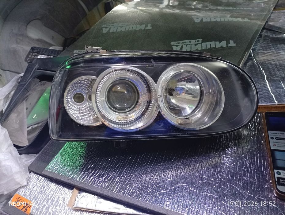 Фары Гольф3 продам