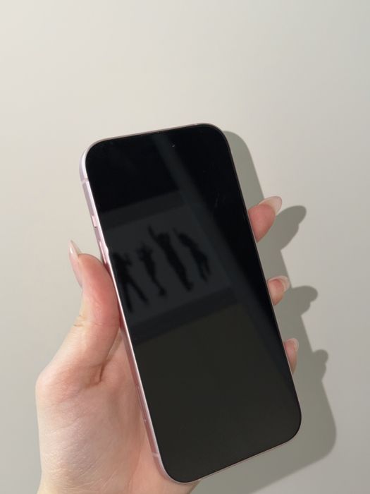 Айфон 15 розовый 128gb