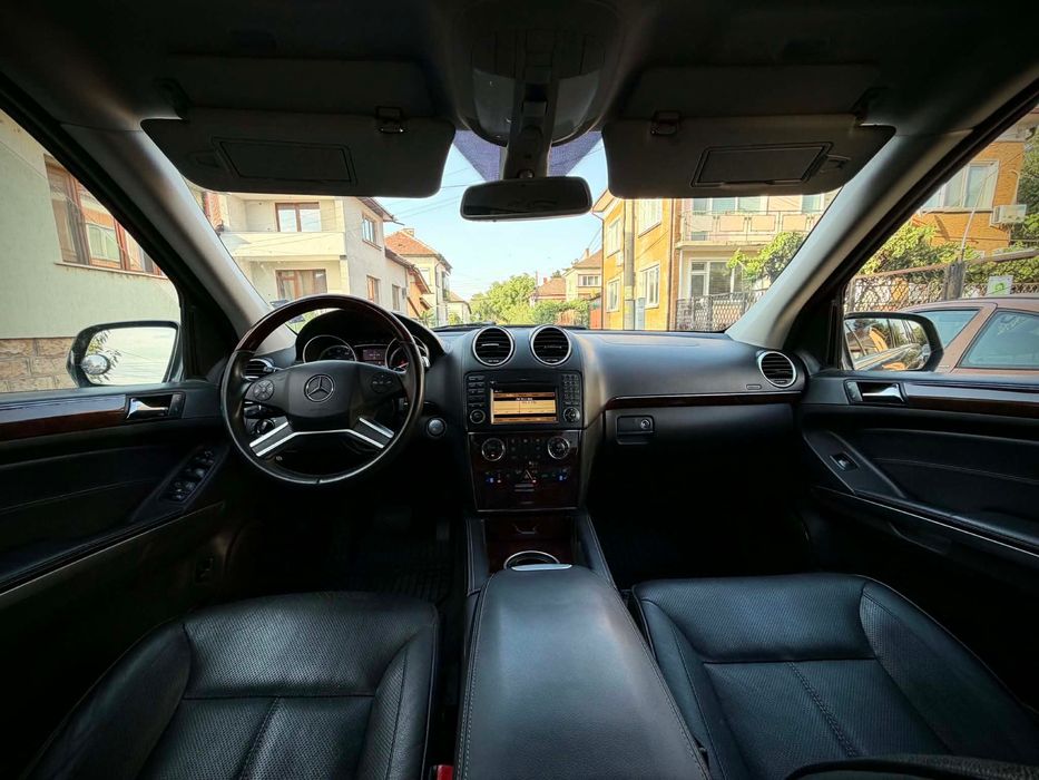 Продавам Mercedes GL550