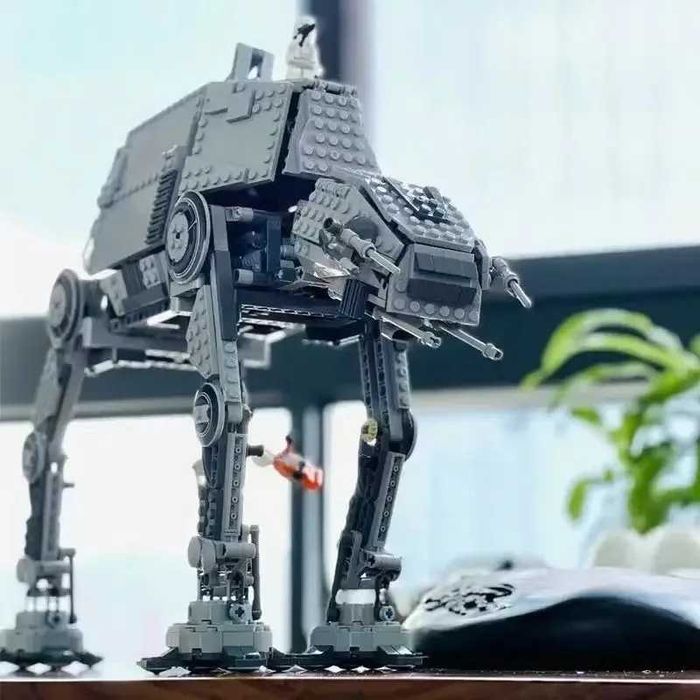 NOU TIP le go Star Wars Motorized Walking AT-AT 10178-1