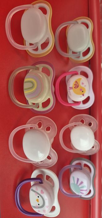 Lot 10 Suzete Philips