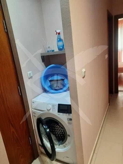 Дава се под наем Двустаен апартамент в Варна, Цветен квартал - 80 кв.м за 600 € - Снимка #3