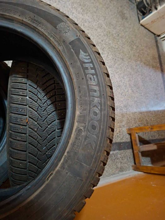 Комплект зимни гуми 4 броя 205/55/16
