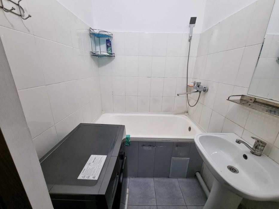 3 хонали ғиштли квартира сотилади, Фарғона ш. Муҳайё чоррахаси яқинида