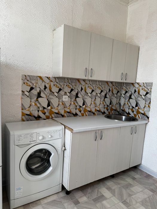 Продаи кухонный, шкаф, кровать