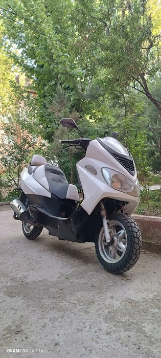 Skuter Binzin  idiyal