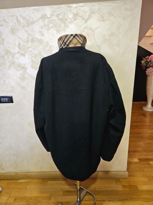 Trench Burberry , autentic , impecabil