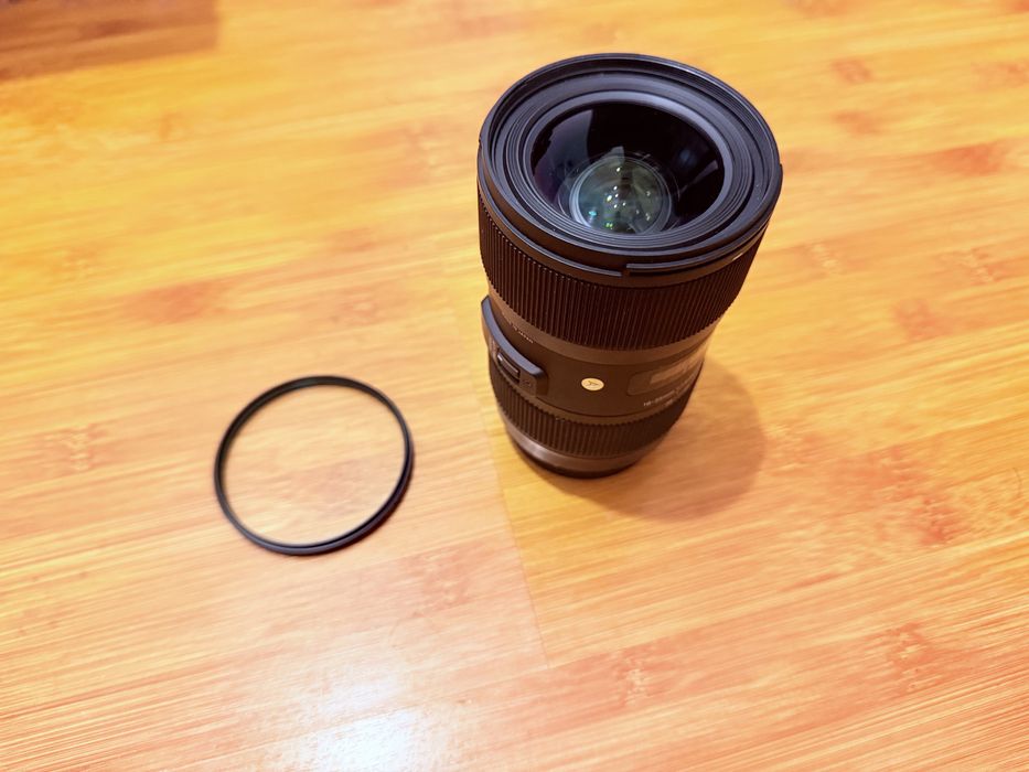 Obiectiv Sigma Art 18-35 mm F1.8 DC montura Canon EF