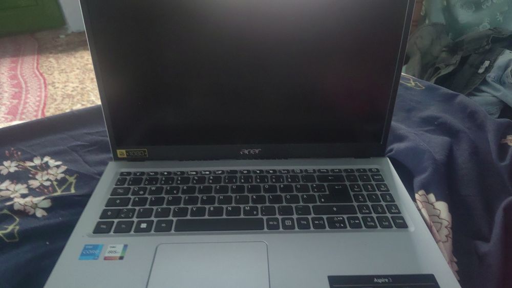 Laptop Acer 1Tb cam web