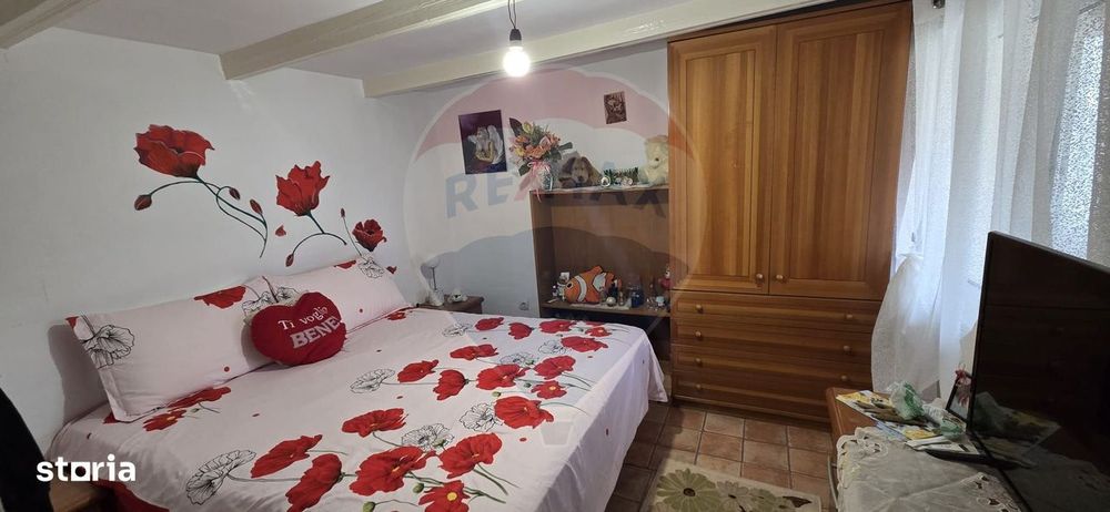 Casă / Vilă cu 4 camere de vânzare