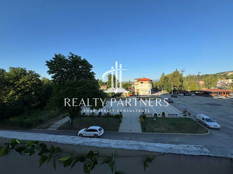 Продава 3-СТАЕН - гр. Батановци, обл. Перник